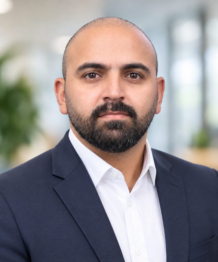 Portrait of Yousuf Thannon, Founder of Thannon for Consulting